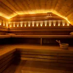 Wellness Jánošíkov Dvor Inn 4*