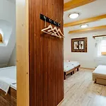 Wellness Jánošíkov Dvor Inn Zázrivá