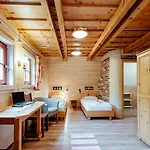 Inn Wellness Jánošíkov Dvor Zázrivá