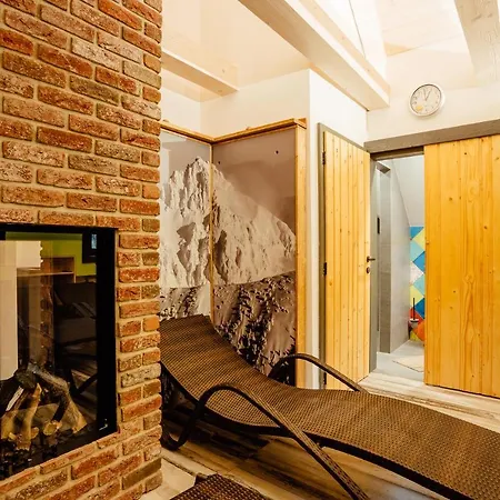 Wellness Janosikov Dvor אורחן 4*