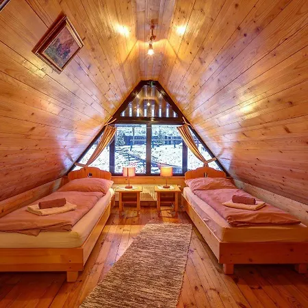 Mini-hôtel Wellness Janosikov Dvor 4*