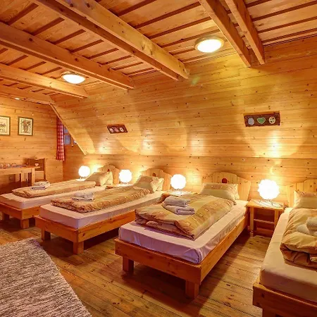 Wellness Janosikov Dvor Fogadó 4*