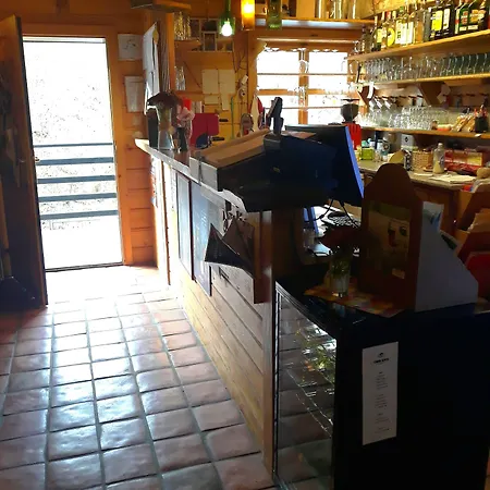 Wellness Janosikov Dvor אורחן Zázrivá