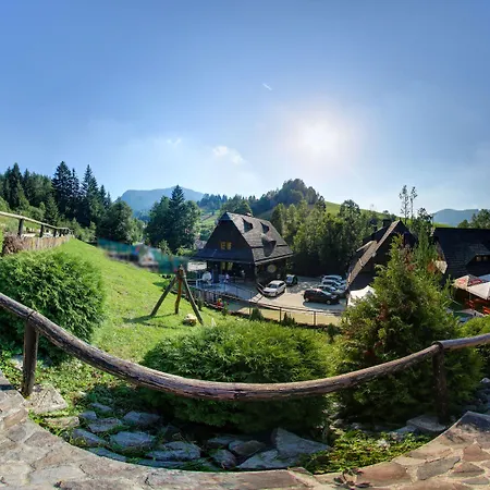 Fogadó Wellness Janosikov Dvor 4*