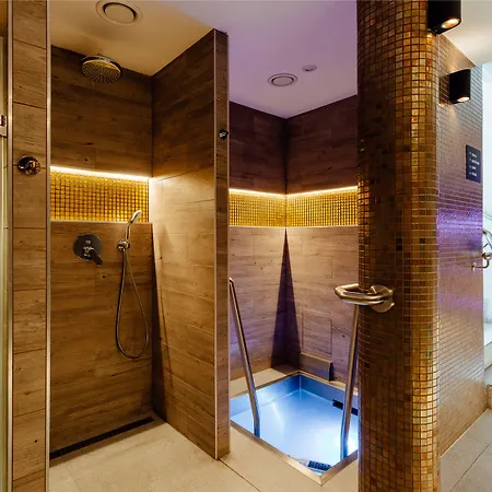Wellness Janosikov Dvor Zázrivá