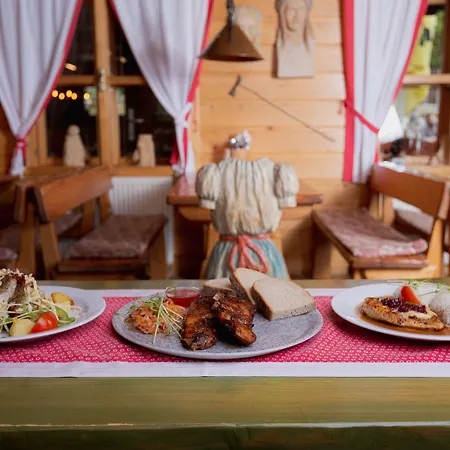 Wellness Janosikov Dvor Mini-hôtel 4*