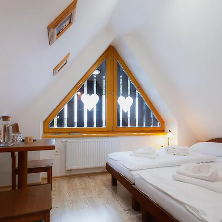 Fogadó Wellness Janosikov Dvor 4*